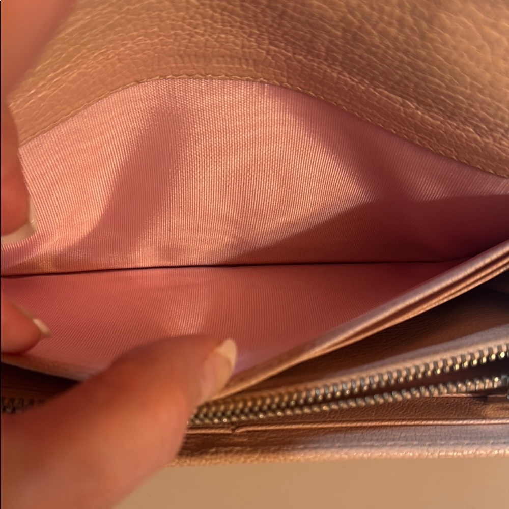 Miu Miu Two Tone Pink Leather Wallet - Picture 8 of 9
